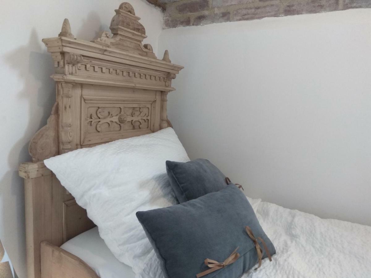 Living-In-History: Heidi Braun Cottage 듀델드로프 외부 사진